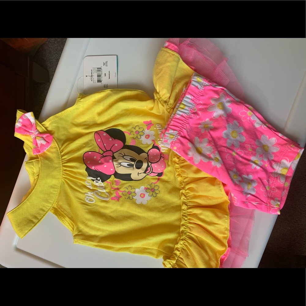 Minnie outfit